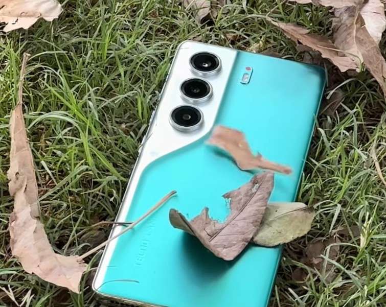 Tecno Camon 40 Pro